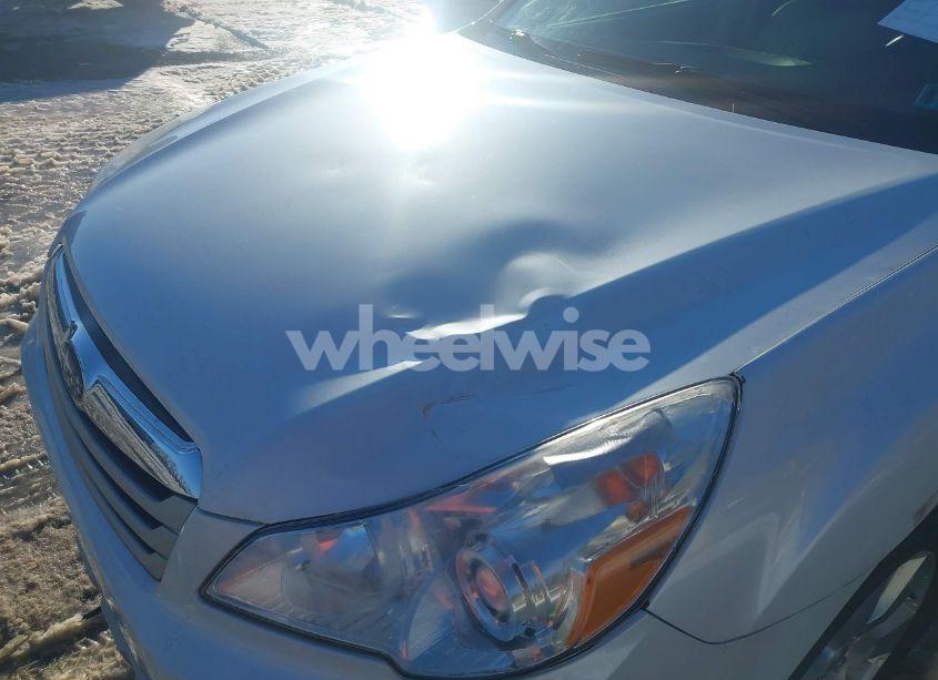 Photo 17 of 2010 Subaru Outback 2.5I LIMITED (VIN 4S4BRCLC3A3366505)