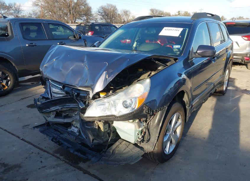 Photo 2 of 2014 Subaru Outback 2.5I LIMITED (VIN 4S4BRCLC3E3210017)