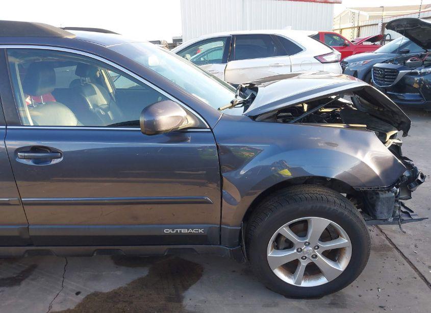 Photo 20 of 2014 Subaru Outback 2.5I LIMITED (VIN 4S4BRCLC3E3210017)