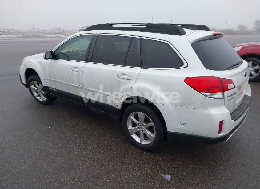 Photo 3 of 2013 Subaru Outback 2.5I LIMITED (VIN 4S4BRCLC4D3298770)