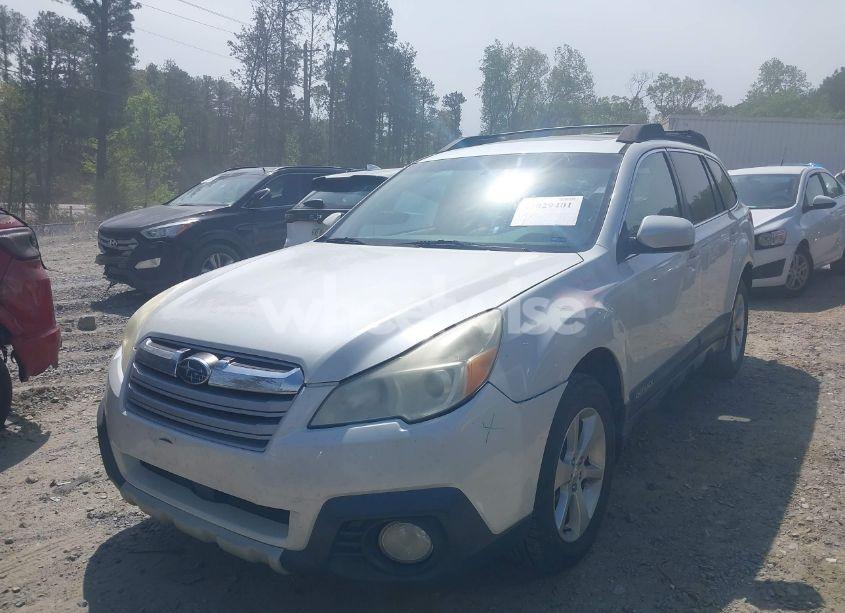 Photo 2 of 2014 Subaru Outback 2.5I LIMITED (VIN 4S4BRCLC4E3213475)