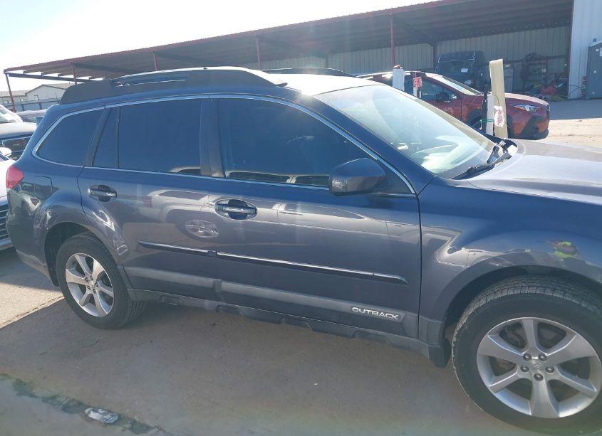 Photo 13 of 2014 Subaru Outback 2.5I LIMITED (VIN 4S4BRCLC4E3224315)