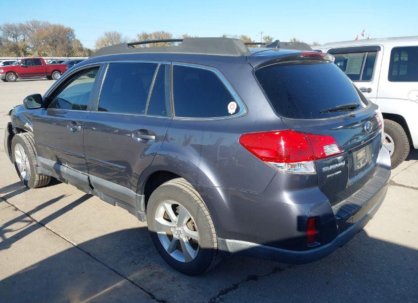 Photo 3 of 2014 Subaru Outback 2.5I LIMITED (VIN 4S4BRCLC4E3224315)