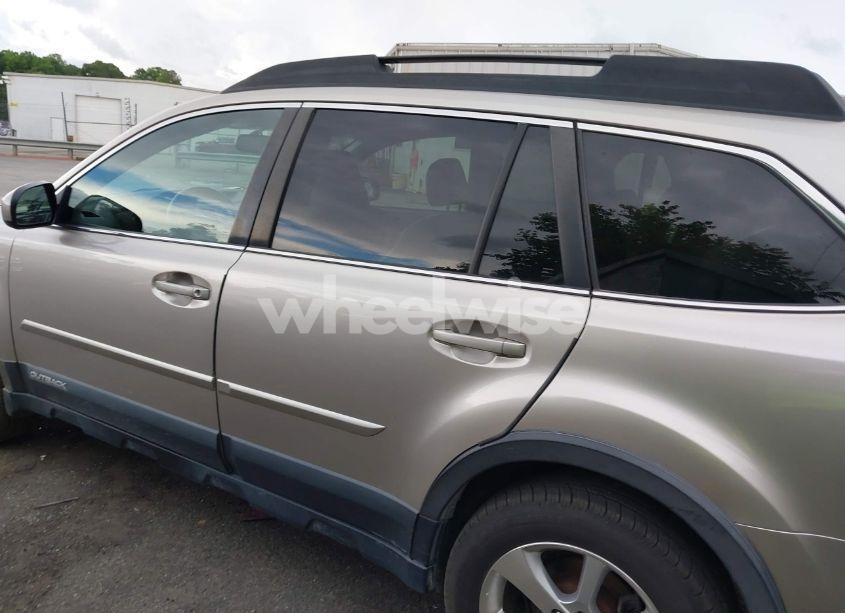Photo 14 of 2014 Subaru Outback 2.5I LIMITED (VIN 4S4BRCLC4E3291478)