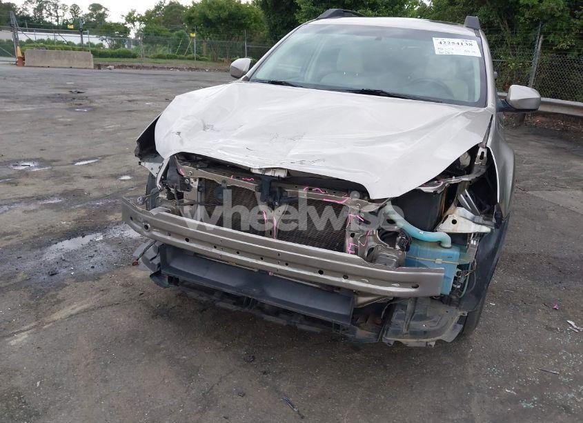 Photo 6 of 2014 Subaru Outback 2.5I LIMITED (VIN 4S4BRCLC4E3291478)