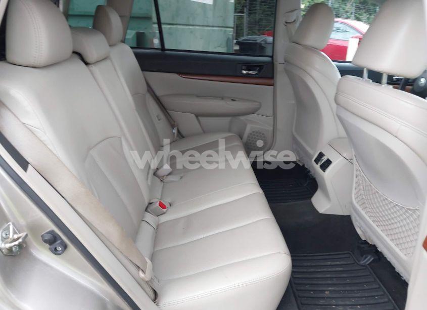 Photo 8 of 2014 Subaru Outback 2.5I LIMITED (VIN 4S4BRCLC4E3291478)