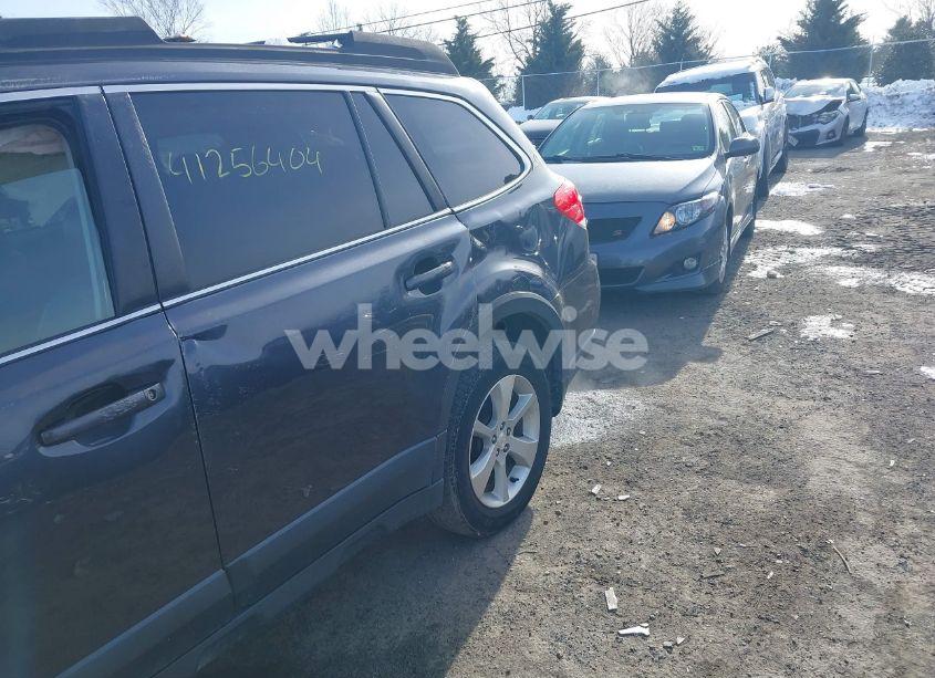 Photo 6 of 2013 Subaru Outback 2.5I LIMITED (VIN 4S4BRCLC6D3239879)