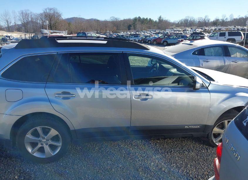 Photo 14 of 2014 Subaru Outback 2.5I LIMITED (VIN 4S4BRCLC7E3319774)