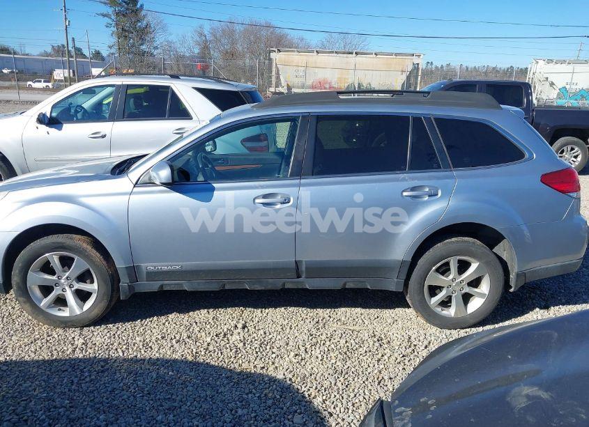 Photo 15 of 2014 Subaru Outback 2.5I LIMITED (VIN 4S4BRCLC7E3319774)