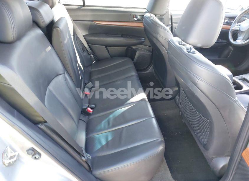 Photo 8 of 2014 Subaru Outback 2.5I LIMITED (VIN 4S4BRCLC7E3319774)