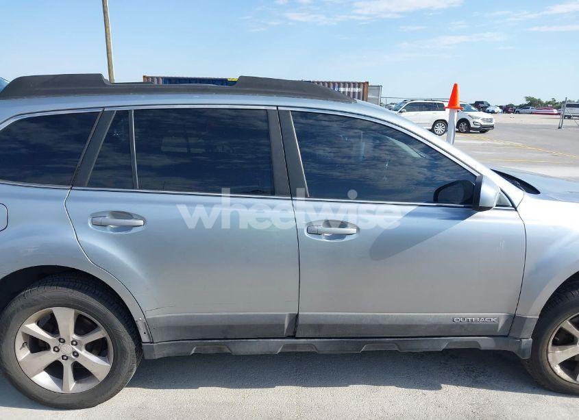 Photo 13 of 2014 Subaru Outback 2.5I LIMITED (VIN 4S4BRCLC8E3220039)