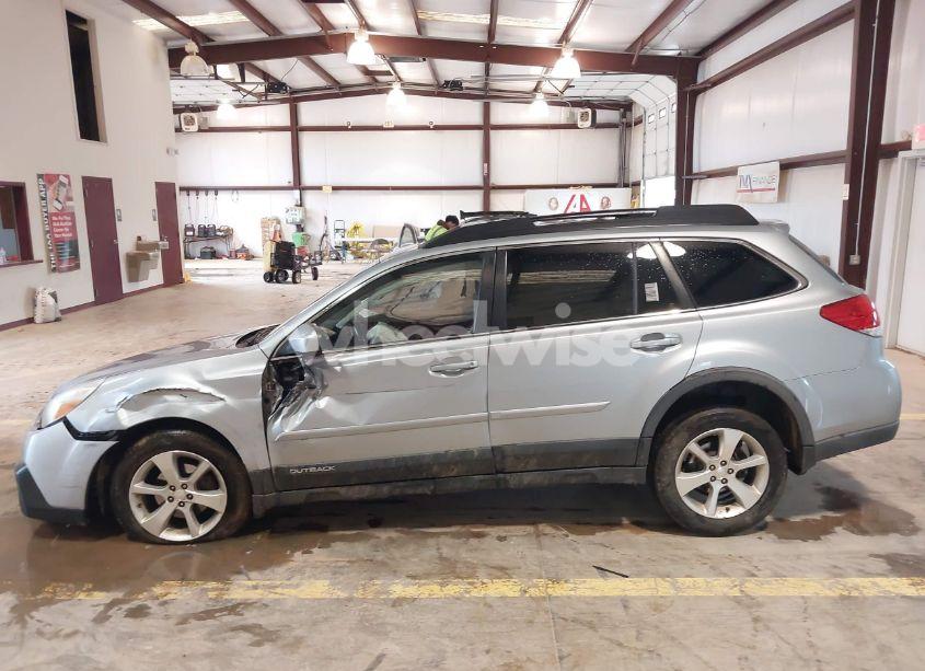 Photo 14 of 2014 Subaru Outback 2.5I LIMITED (VIN 4S4BRCLC8E3291564)