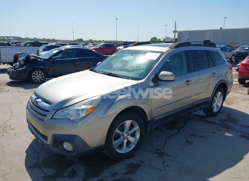 Photo 2 of 2014 Subaru Outback 2.5I LIMITED (VIN 4S4BRCLC8E3300070)