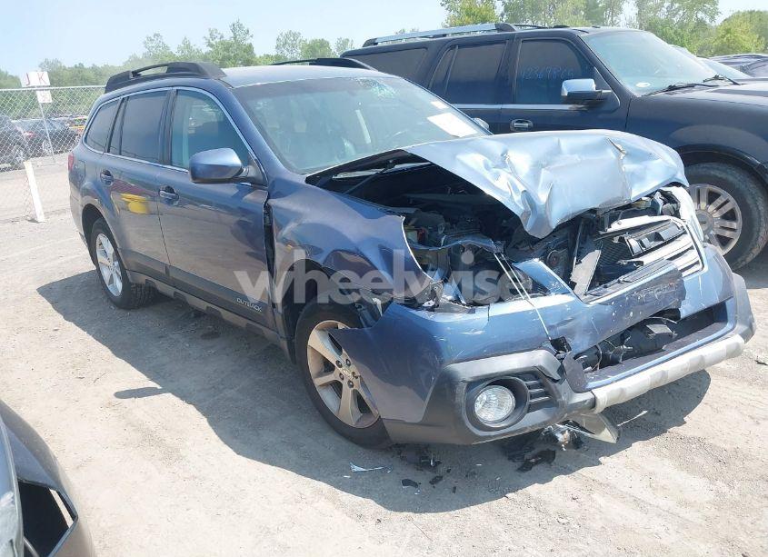 2014 Subaru Outback 2.5I LIMITED (VIN 4S4BRCLC9E3211561) main photo