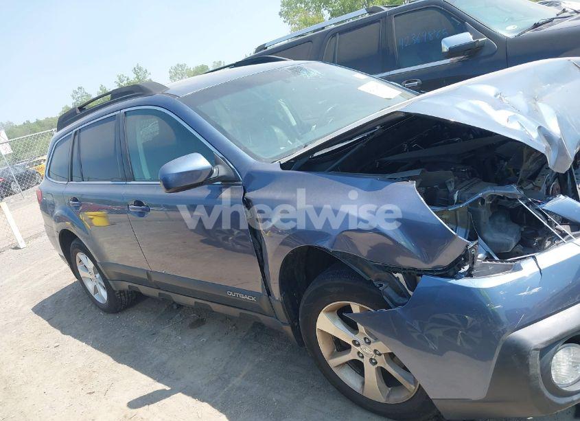 Photo 13 of 2014 Subaru Outback 2.5I LIMITED (VIN 4S4BRCLC9E3211561)