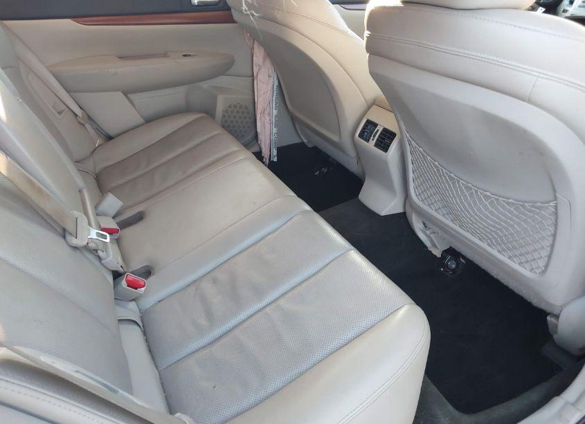 Photo 8 of 2014 Subaru Outback 2.5I LIMITED (VIN 4S4BRCLC9E3265944)