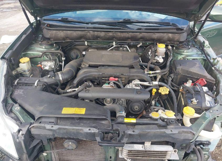 Photo 10 of 2010 Subaru Outback 2.5I LIMITED (VIN 4S4BRCLCXA3313381)