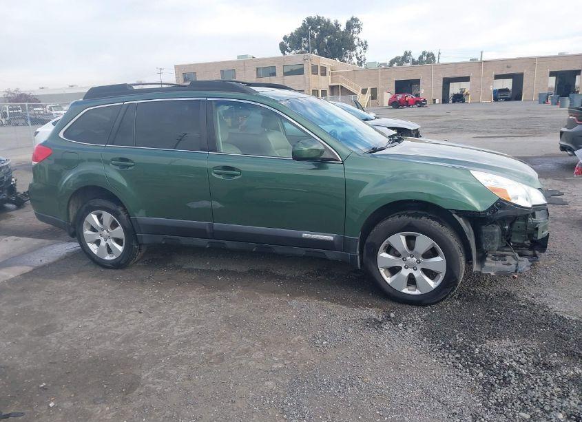 Photo 14 of 2010 Subaru Outback 2.5I LIMITED (VIN 4S4BRCLCXA3313381)