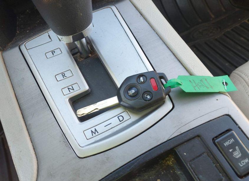 Photo 11 of 2014 Subaru Outback 2.5I LIMITED (VIN 4S4BRCLCXE3302368)