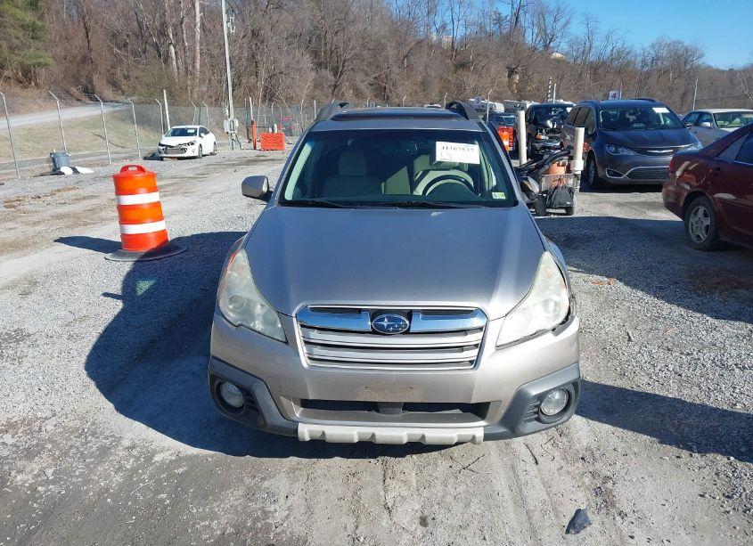 Photo 12 of 2014 Subaru Outback 2.5I LIMITED (VIN 4S4BRCLCXE3302368)