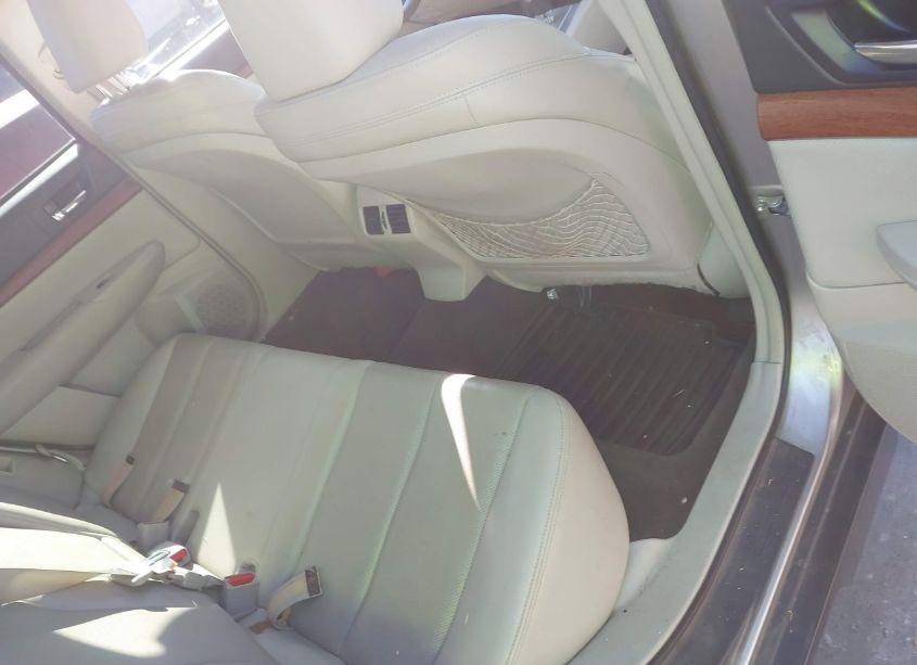 Photo 8 of 2014 Subaru Outback 2.5I LIMITED (VIN 4S4BRCLCXE3302368)