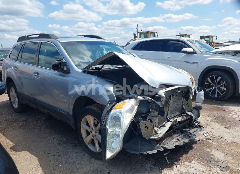 2014 Subaru Outback 2.5I LIMITED (VIN 4S4BRCMC8E3299114) main photo