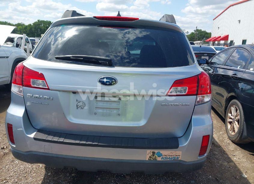 Photo 17 of 2014 Subaru Outback 2.5I LIMITED (VIN 4S4BRCMC8E3299114)