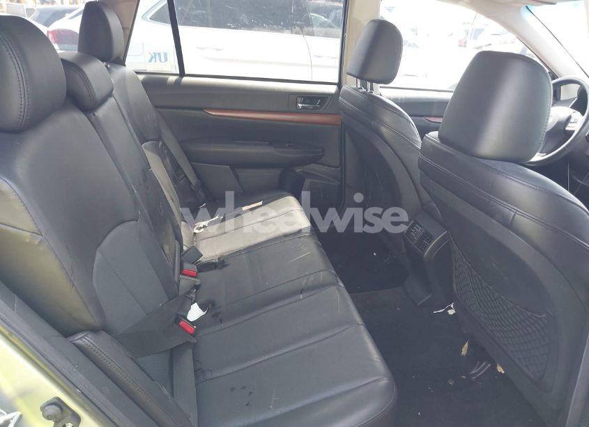 Photo 8 of 2014 Subaru Outback 2.5I LIMITED (VIN 4S4BRCMC8E3299114)