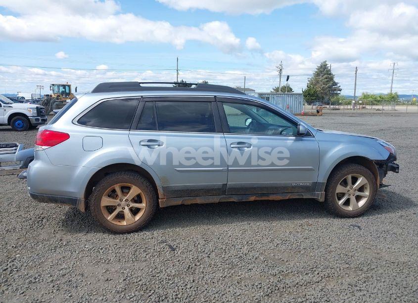 Photo 14 of 2014 Subaru Outback 2.5I LIMITED (VIN 4S4BRCNC3E3257285)