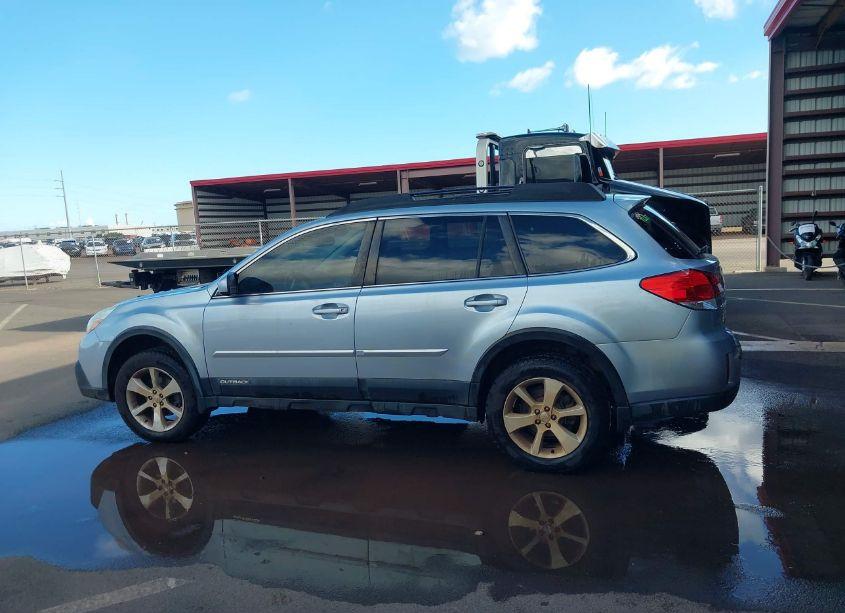 Photo 14 of 2014 Subaru Outback 2.5I LIMITED (VIN 4S4BRCNC4E3239314)