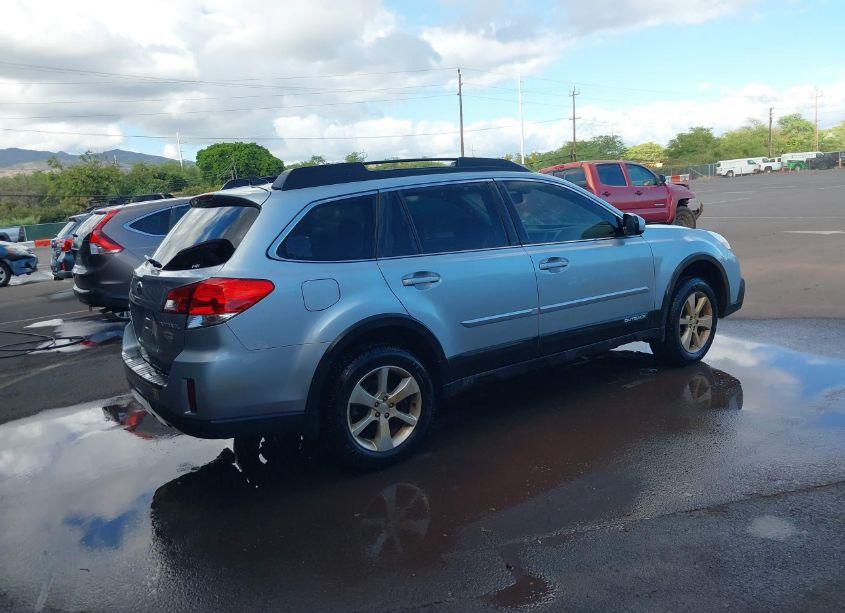 Photo 4 of 2014 Subaru Outback 2.5I LIMITED (VIN 4S4BRCNC4E3239314)
