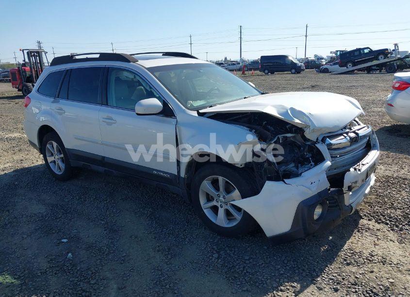 2014 Subaru Outback 2.5I LIMITED (VIN 4S4BRCNC5E3213241) main photo