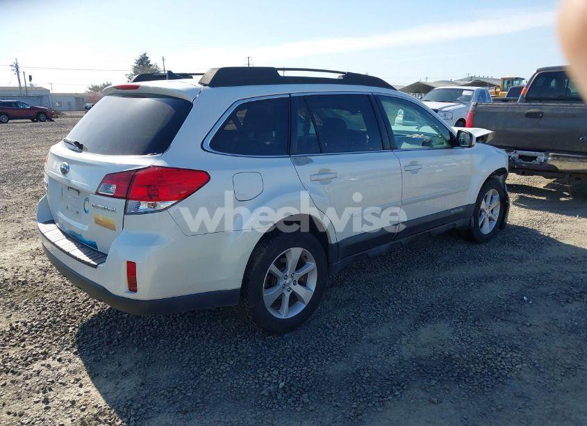 Photo 4 of 2014 Subaru Outback 2.5I LIMITED (VIN 4S4BRCNC5E3213241)
