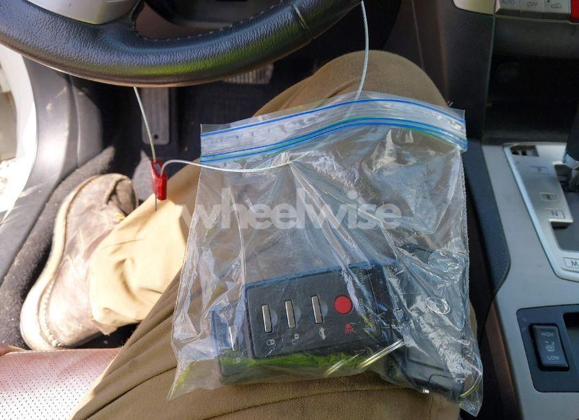 Photo 11 of 2014 Subaru Outback 2.5I LIMITED (VIN 4S4BRCPC6E3299365)