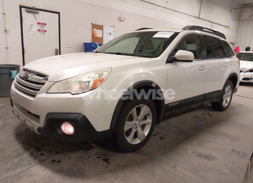 Photo 2 of 2013 Subaru Outback 2.5I LIMITED (VIN 4S4BRCPC7D3303535)