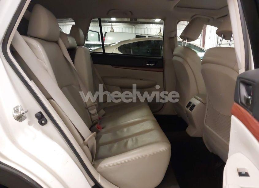 Photo 8 of 2013 Subaru Outback 2.5I LIMITED (VIN 4S4BRCPC7D3303535)