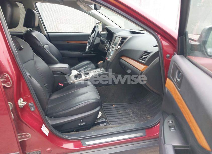 Photo 5 of 2013 Subaru Outback 2.5I LIMITED (VIN 4S4BRCPC8D3257021)