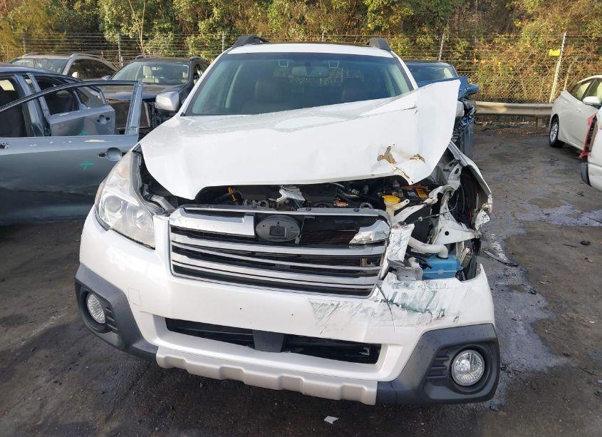 Photo 6 of 2014 Subaru Outback 2.5I LIMITED (VIN 4S4BRCPC9E3280227)