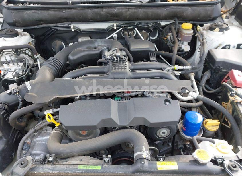 Photo 10 of 2013 Subaru Outback 2.5I LIMITED (VIN 4S4BRCSCXD3318943)