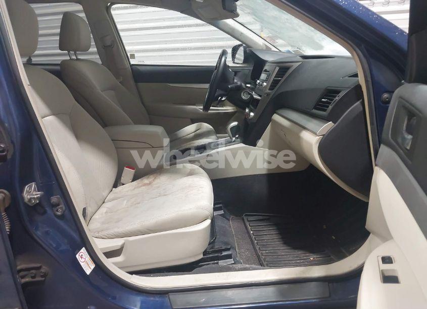 Photo 5 of 2010 Subaru Outback 3.6R PREMIUM (VIN 4S4BRDGC8A2328869)