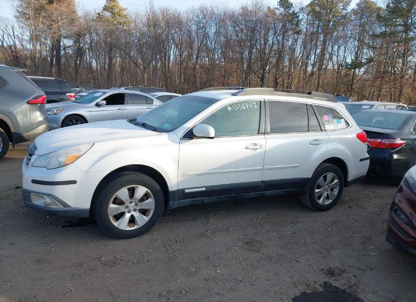 Photo 14 of 2012 Subaru Outback 3.6R PREMIUM (VIN 4S4BRDHC3C2246033)