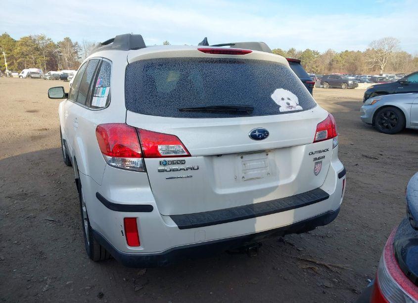 Photo 16 of 2012 Subaru Outback 3.6R PREMIUM (VIN 4S4BRDHC3C2246033)