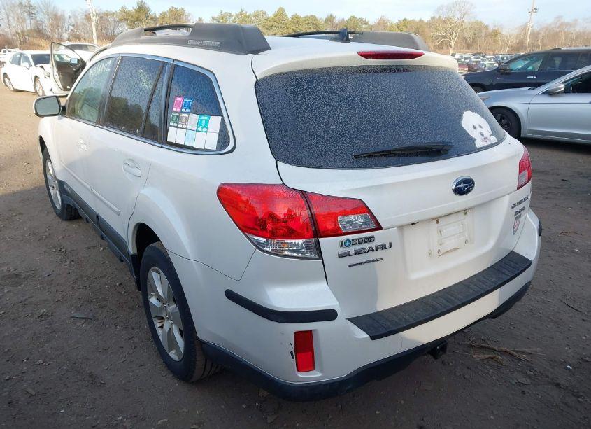 Photo 3 of 2012 Subaru Outback 3.6R PREMIUM (VIN 4S4BRDHC3C2246033)