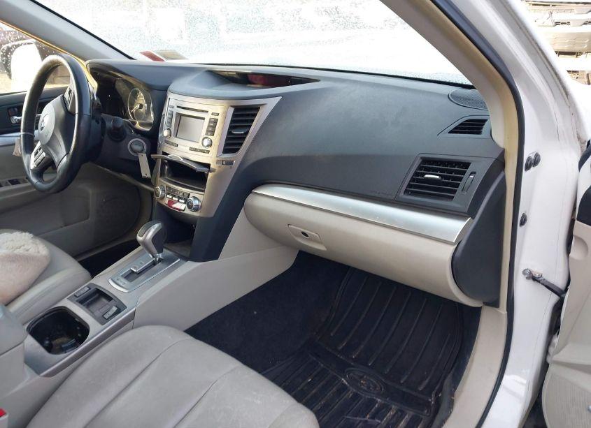 Photo 5 of 2012 Subaru Outback 3.6R PREMIUM (VIN 4S4BRDHC3C2246033)