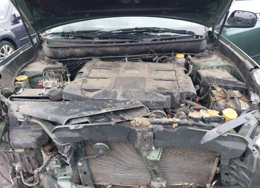 Photo 10 of 2011 Subaru Outback 3.6R LIMITED (VIN 4S4BRDJC0B2327743)