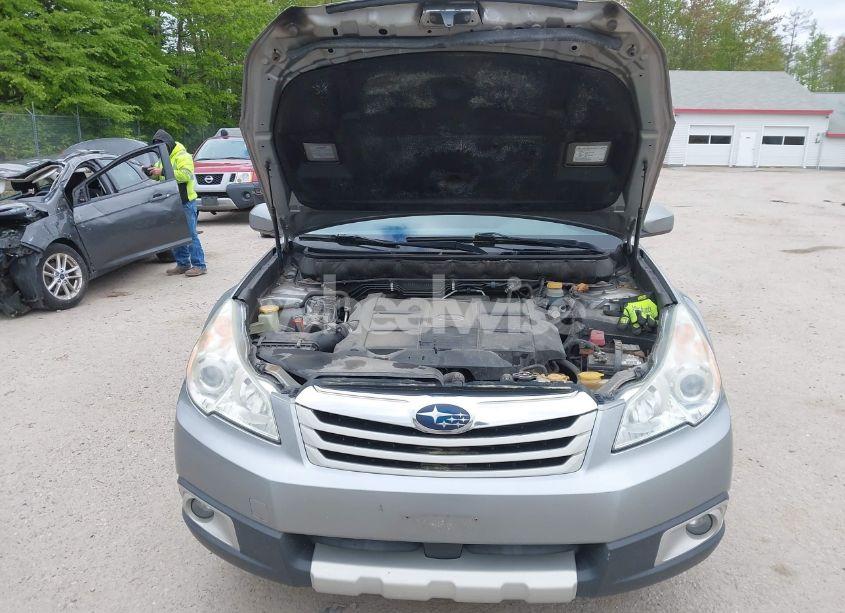 Photo 14 of 2010 Subaru Outback 3.6R LIMITED (VIN 4S4BRDJC1A2323764)