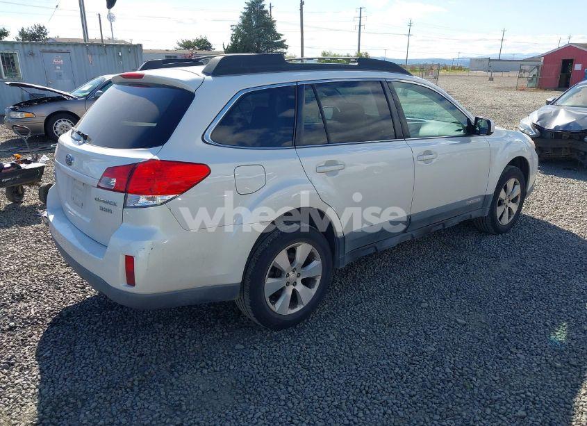 Photo 4 of 2010 Subaru Outback 3.6R LIMITED (VIN 4S4BRDJC2A2367787)