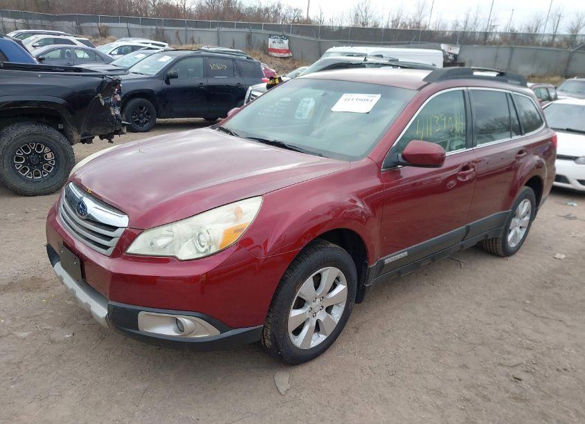 Photo 2 of 2011 Subaru Outback 3.6R LIMITED (VIN 4S4BRDJC2B2393291)