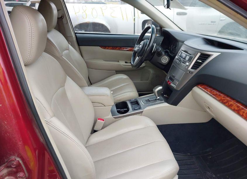 Photo 5 of 2011 Subaru Outback 3.6R LIMITED (VIN 4S4BRDJC2B2393291)