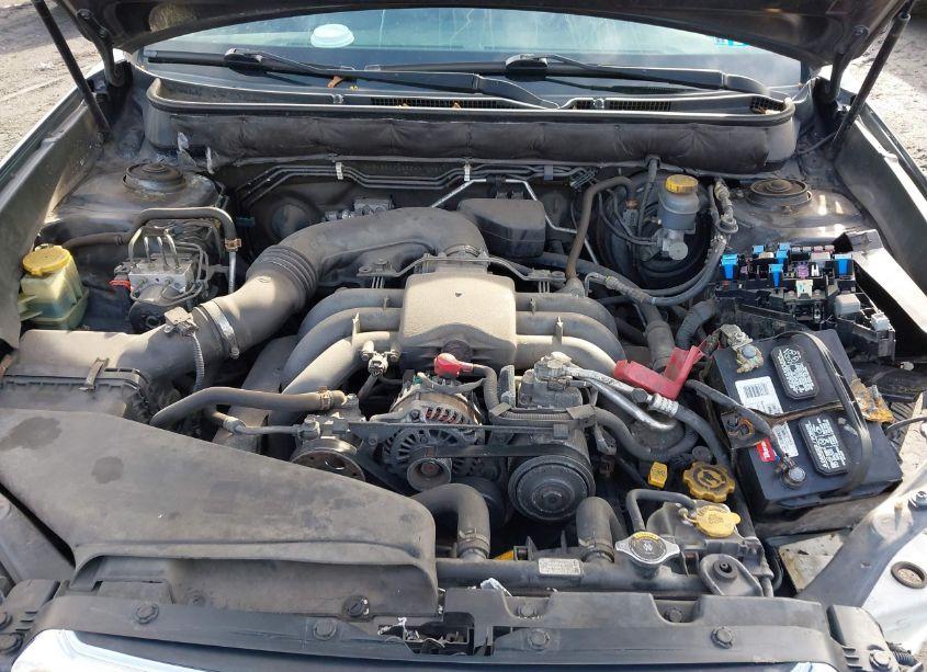 Photo 10 of 2011 Subaru Outback 3.6R LIMITED (VIN 4S4BRDJC2B2401695)